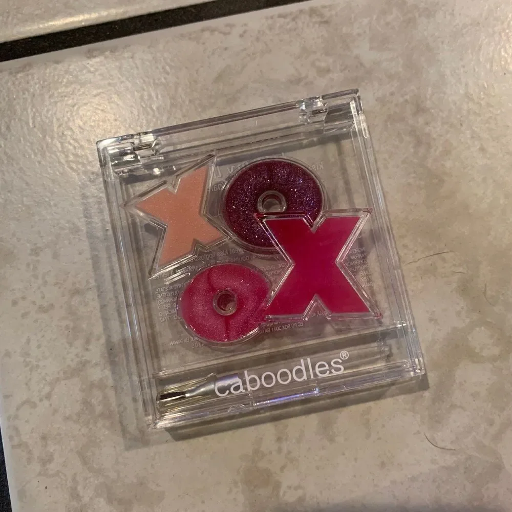 Caboodle's Makeup Collectable XOXO Lip Gloss compact